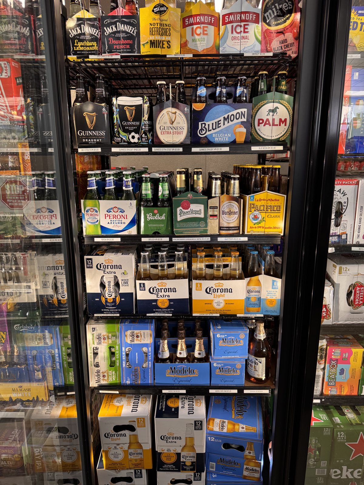 Imports door: Guinness, Peroni, Corona, Modelo, Pacifico